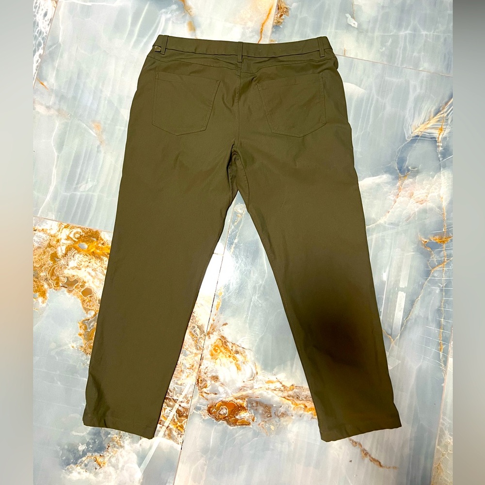 Lululemon Size 38 Men’s Pants